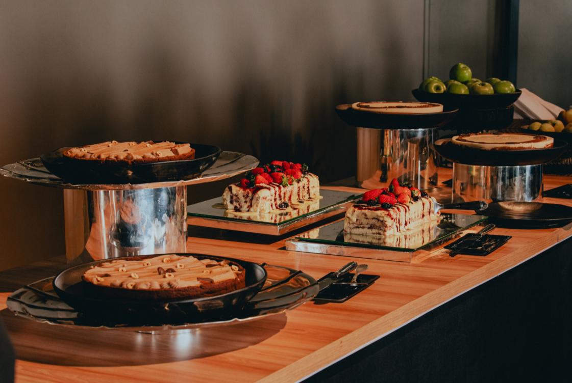 Buffet de sobremesas no Grand Prix Club
